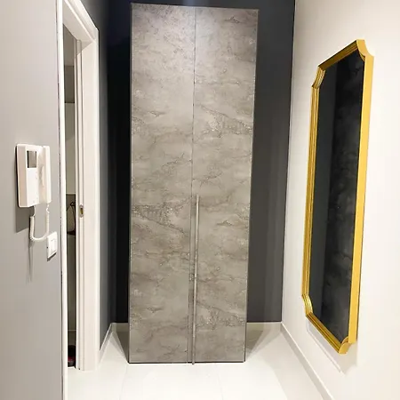 Da Vinci Metro Semesterbostad *