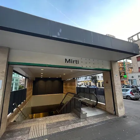 Da Vinci Metro Apartment